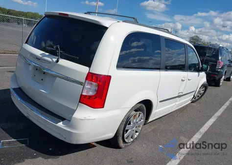 2013 Chrysler Town & Country Touring from USA, damaged, VIN 2C4RC1BGXDR598219
